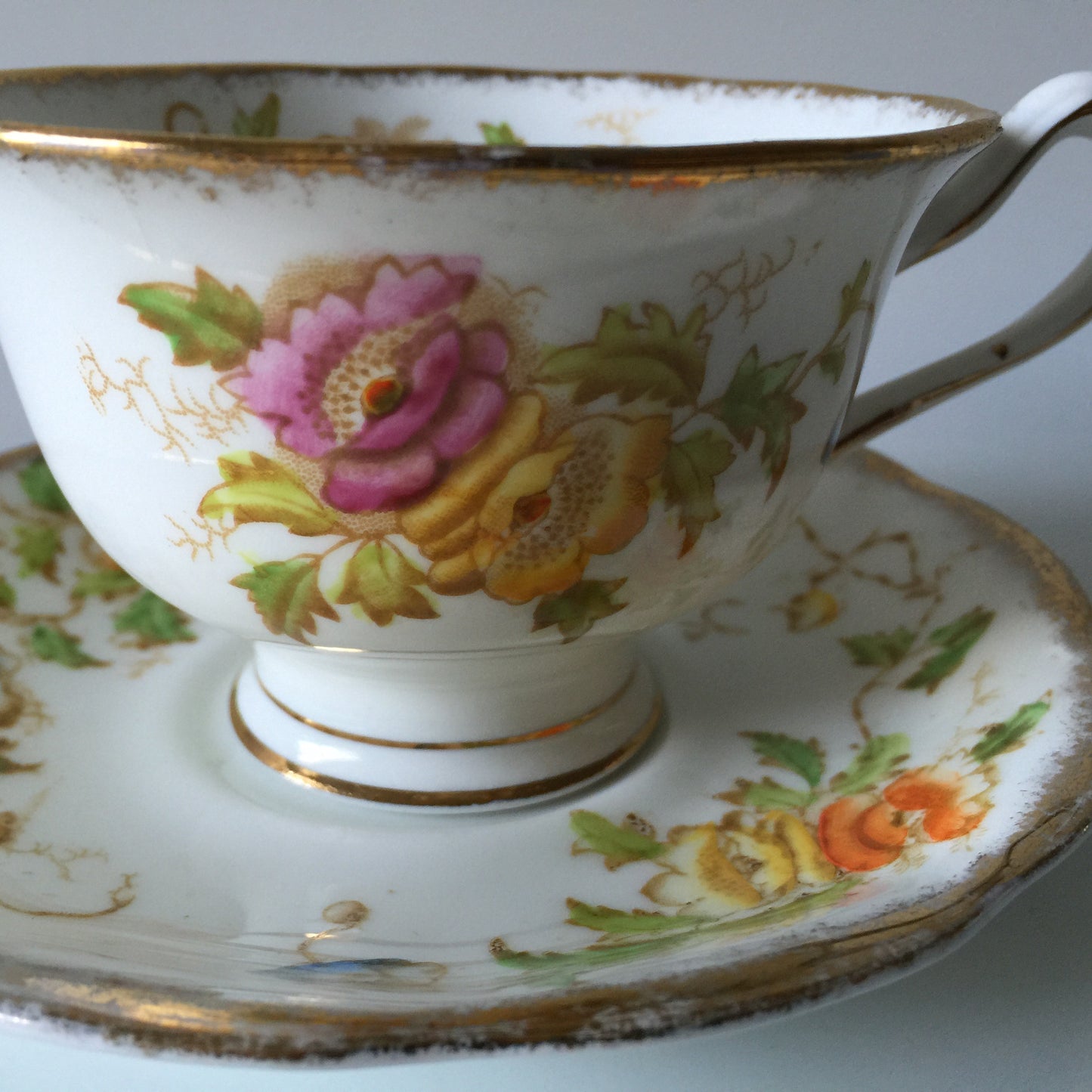 Porcelain - Royal Albert #2583 Pink Yellow Roses Teacup Saucer 1940s