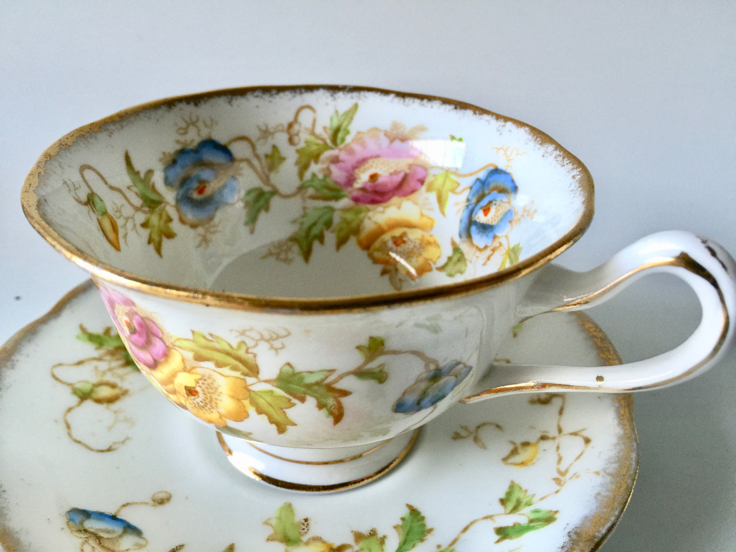 Porcelain - Royal Albert #2583 Pink Yellow Roses Teacup Saucer 1940s